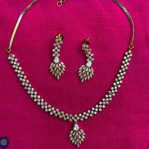 Crystal Indian evening wear choker 💎